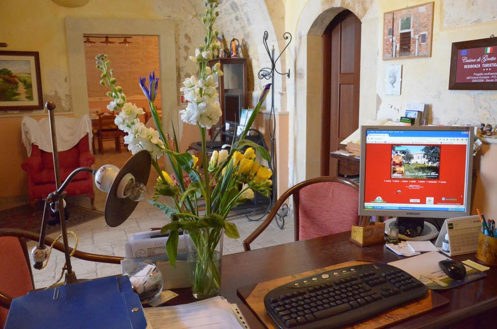 Casina Di Grotta Di Ferro Guest House Santa Croce Camerina Exterior photo