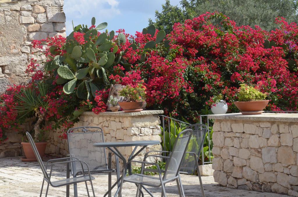 Casina Di Grotta Di Ferro Guest House Santa Croce Camerina Exterior photo