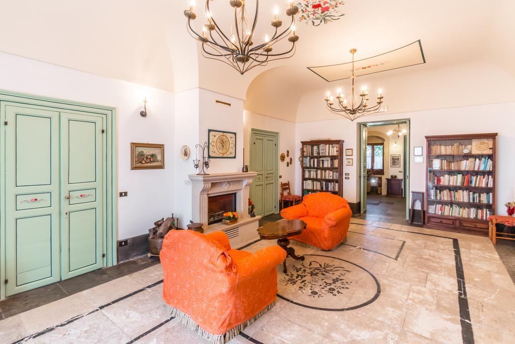 Casina Di Grotta Di Ferro Guest House Santa Croce Camerina Exterior photo