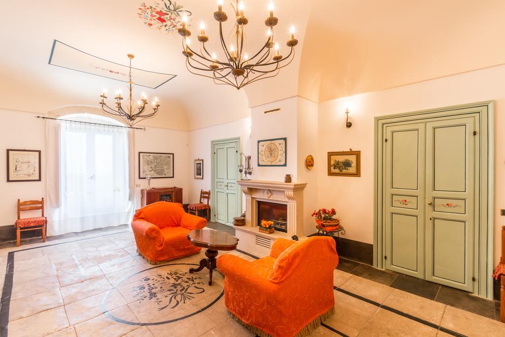 Casina Di Grotta Di Ferro Guest House Santa Croce Camerina Exterior photo